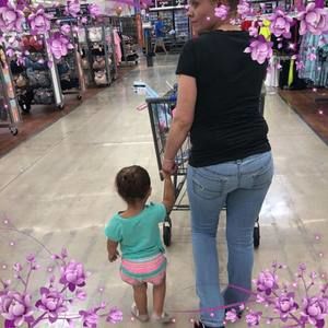 Meet your Posher, Candice